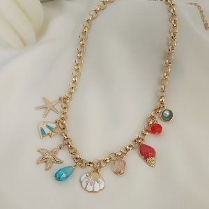 گرئنبند چارم دار